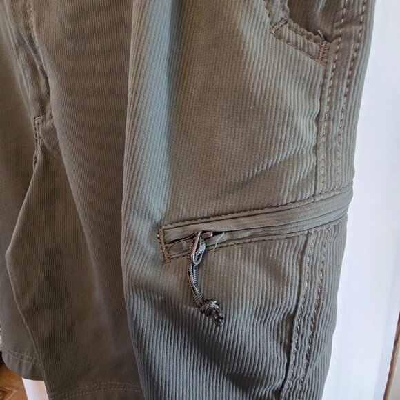 WRANGLER MEN'S FIELD UTILITY SHORT LT GREY WAIST 36 EASY CARE LIGHTWEIGHT CARGO - Picture 4 of 6